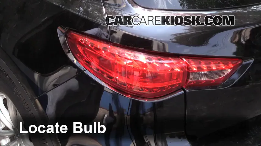 2013 Infiniti FX37 3.7L V6 Lights Tail Light (replace bulb)